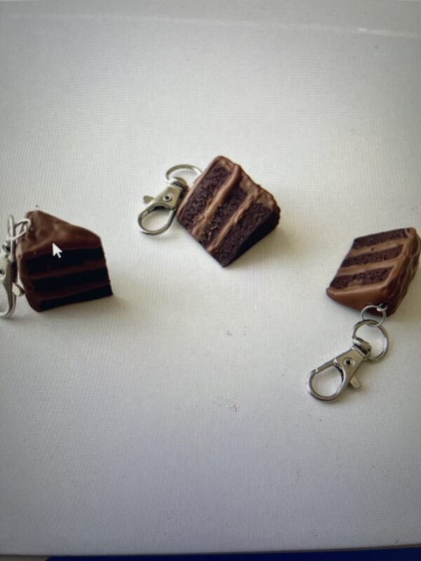 Chocolate cake charm key ring